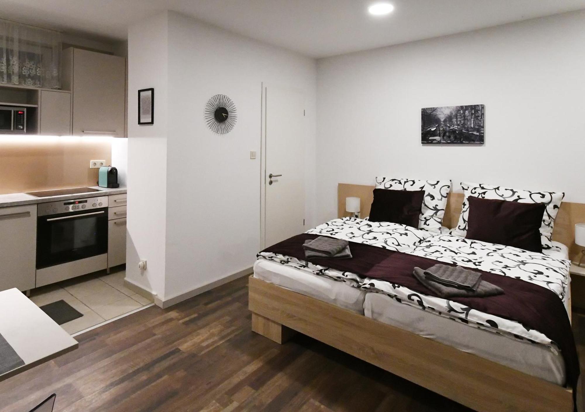 Nice Home Apartment 2 Abda Buitenkant foto